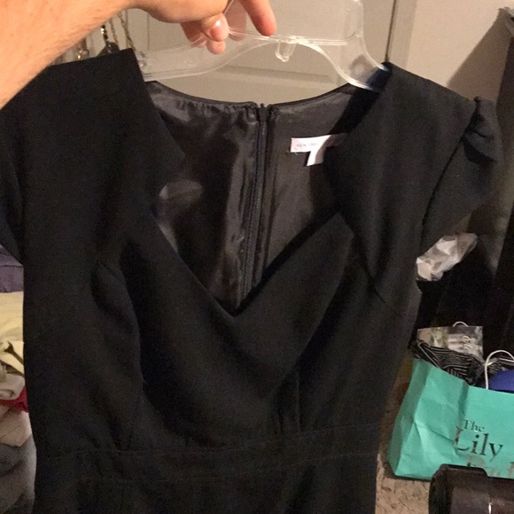 Black New York and company dress. Size 6. Worn 1x. - Picture 6 of 7